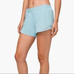 Lululemon Hotty Hot Short 4” size 8 in Sea Frost